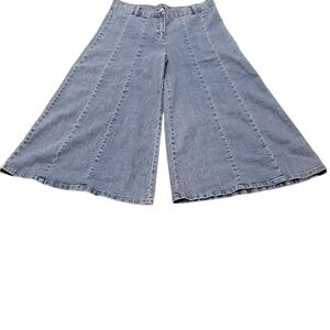 Blue Wide Leg Flare Jeans with Raw Hem